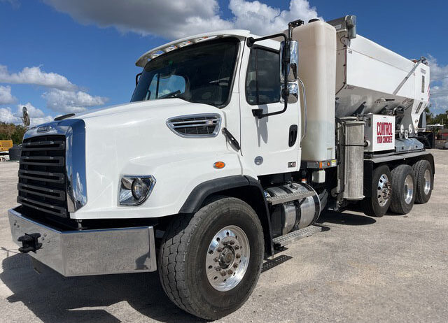 2023 Freightliner 114SD w/Cemen Tech C60, Stk #4983U