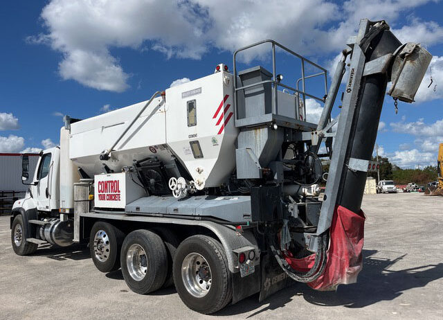 2023 Freightliner 114SD w/Cemen Tech C60, Stk #4983U