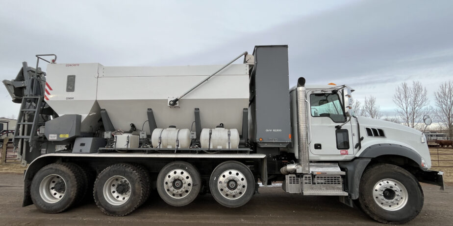 2023 Mack Granite w/2022 Cemen Tech C60