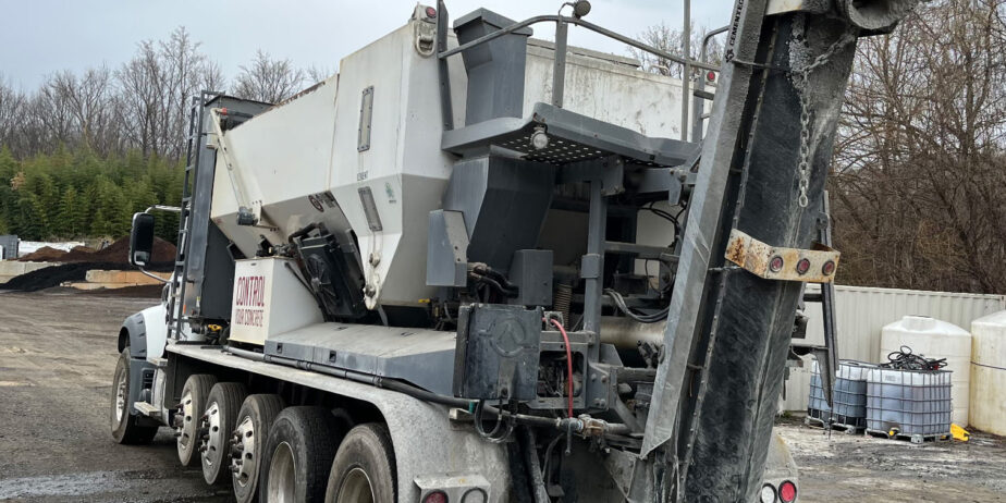 2022 Mack Granite w/Cemen Tech C60 plus options